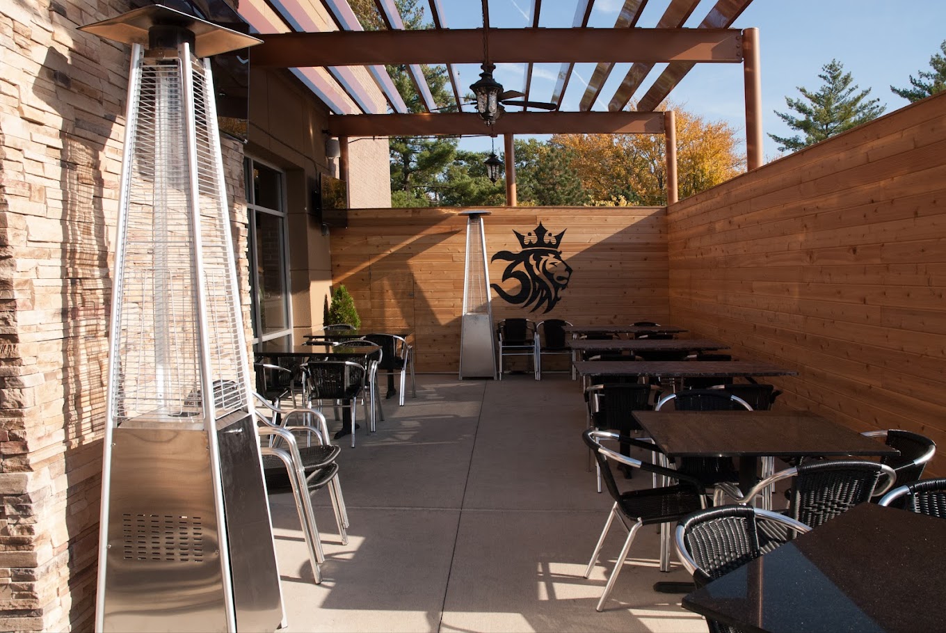 Bar and pub patio